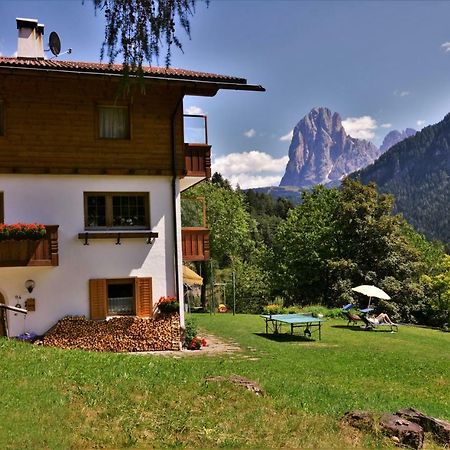 Apartment Larjei Ortisei Luaran gambar