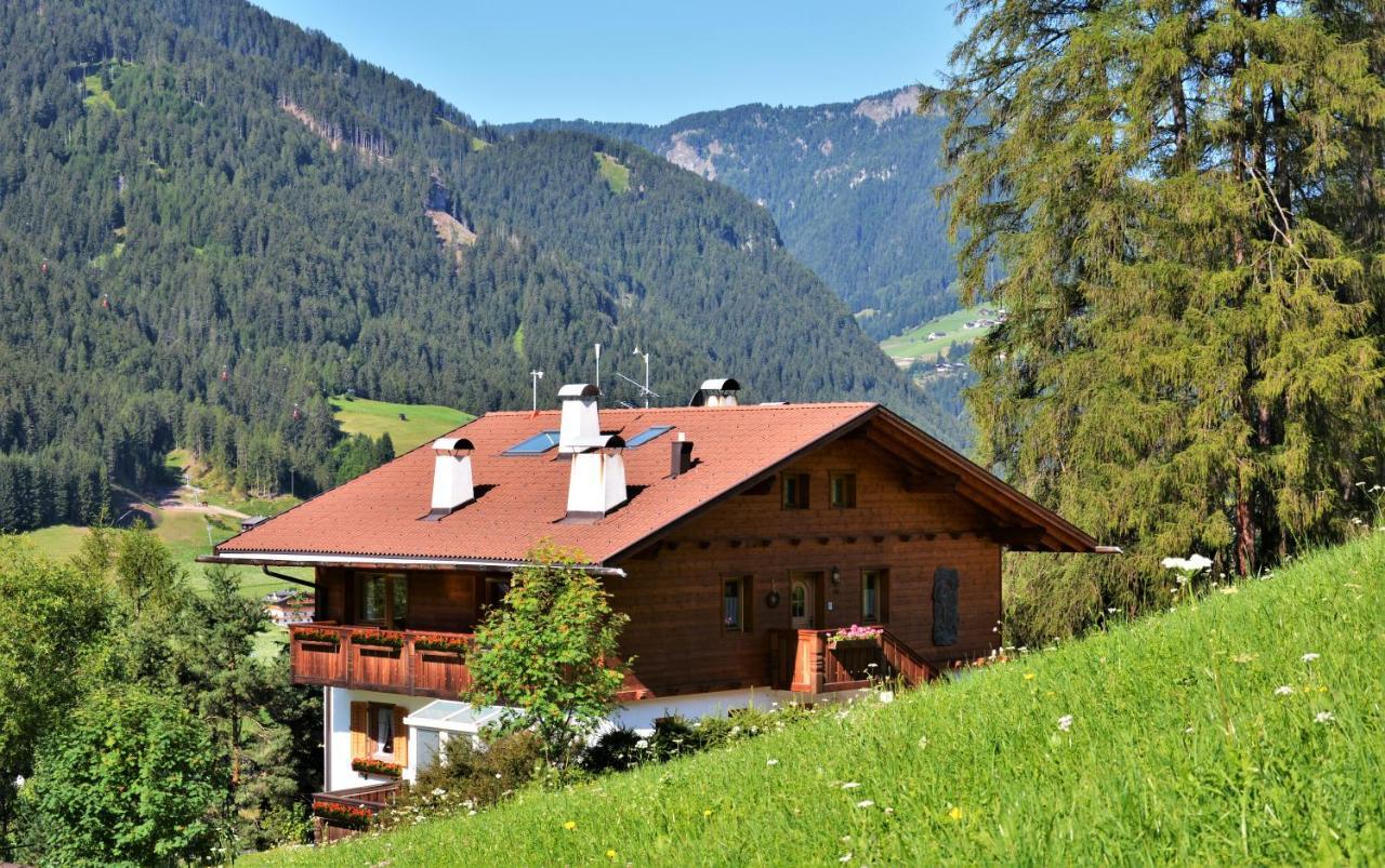 Apartment Larjei Ortisei Luaran gambar